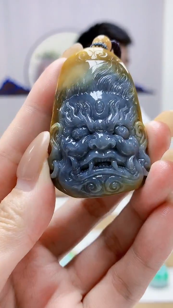 未镶嵌定制翡翠5028MM-毛货挂件77