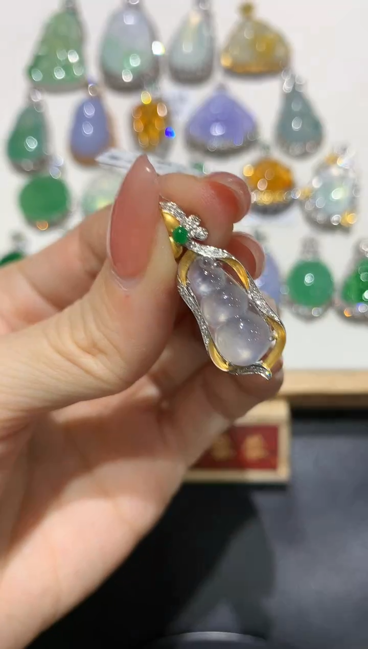 【闪购商品】翡翠吊坠(不含链)18K金镶嵌团购3