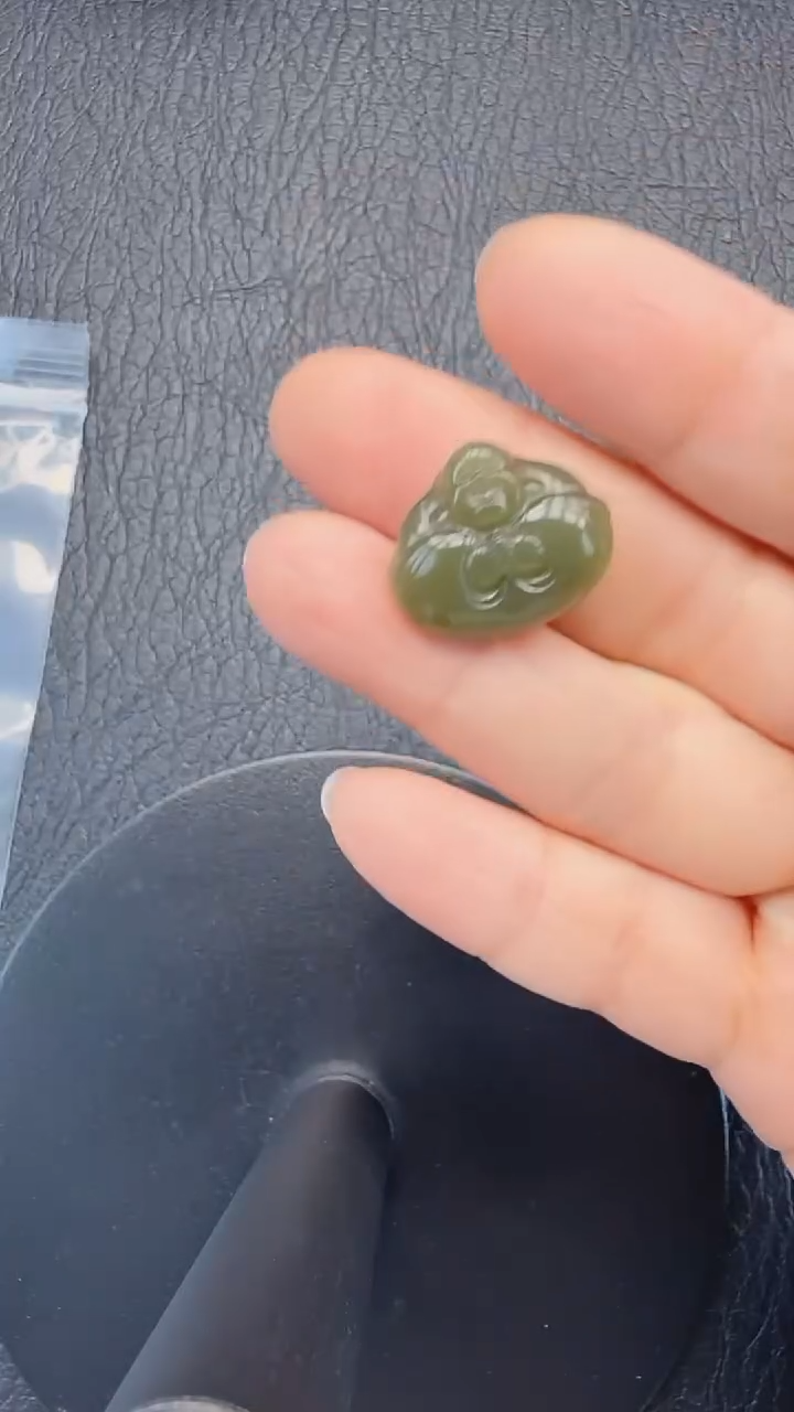 和田玉未镶嵌吊坠(不含链)345