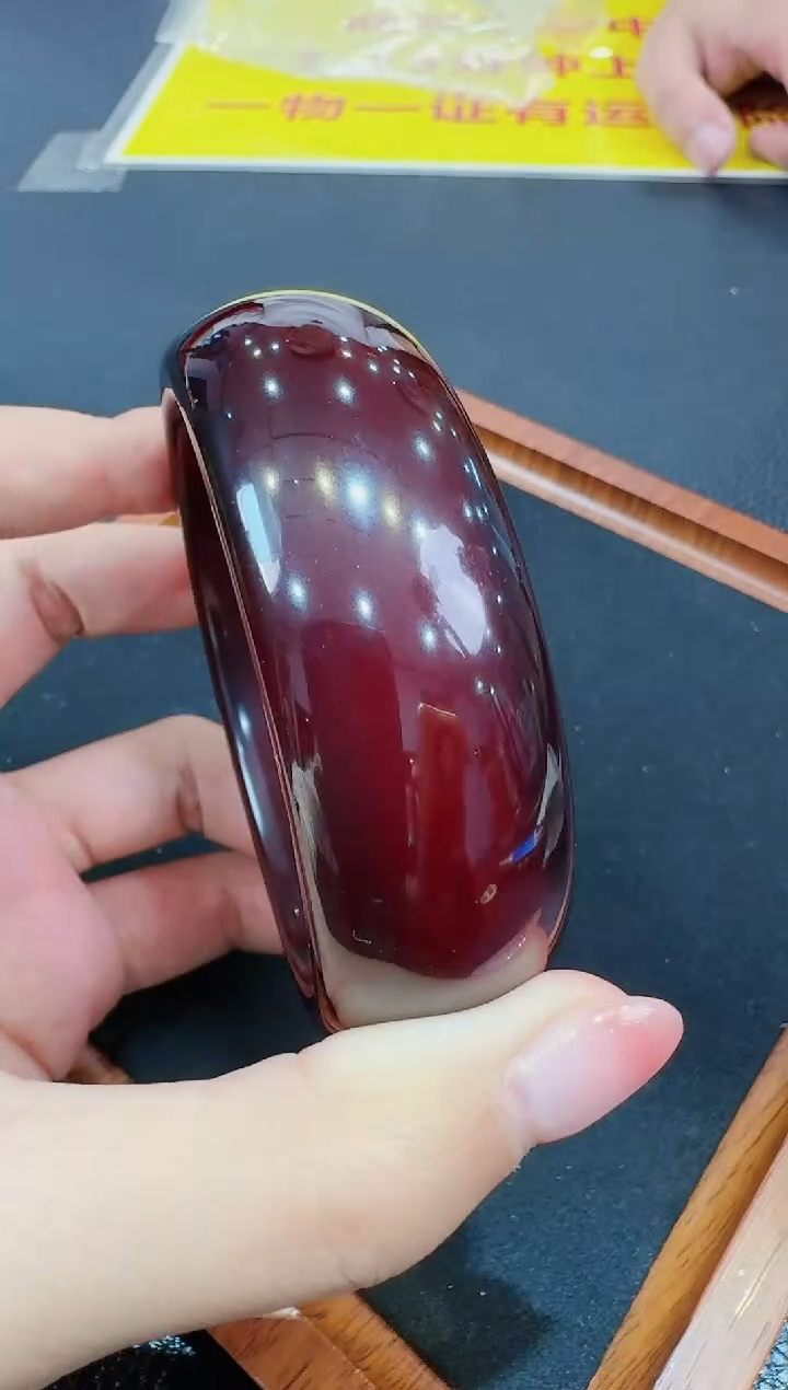 【闪购商品】玛瑙/玉髓手镯未镶嵌发一件