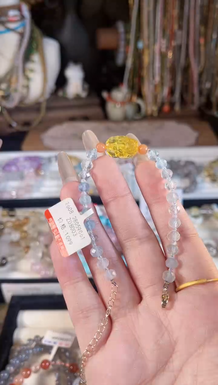 【闪购商品】蜜蜡手链未镶嵌多样性发货其一