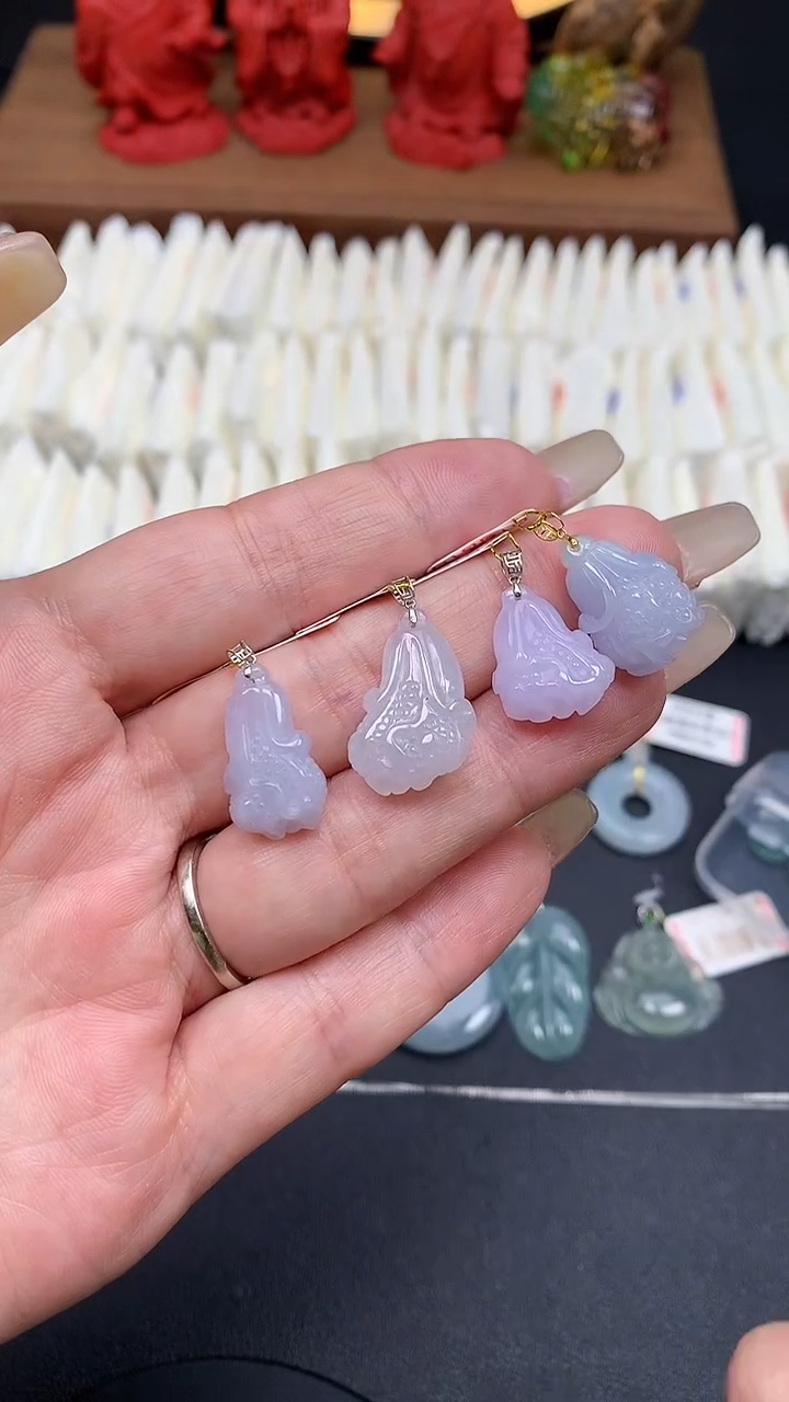 【闪购商品】翡翠吊坠(不含链)18K金镶嵌MS150618（多样性发一件）