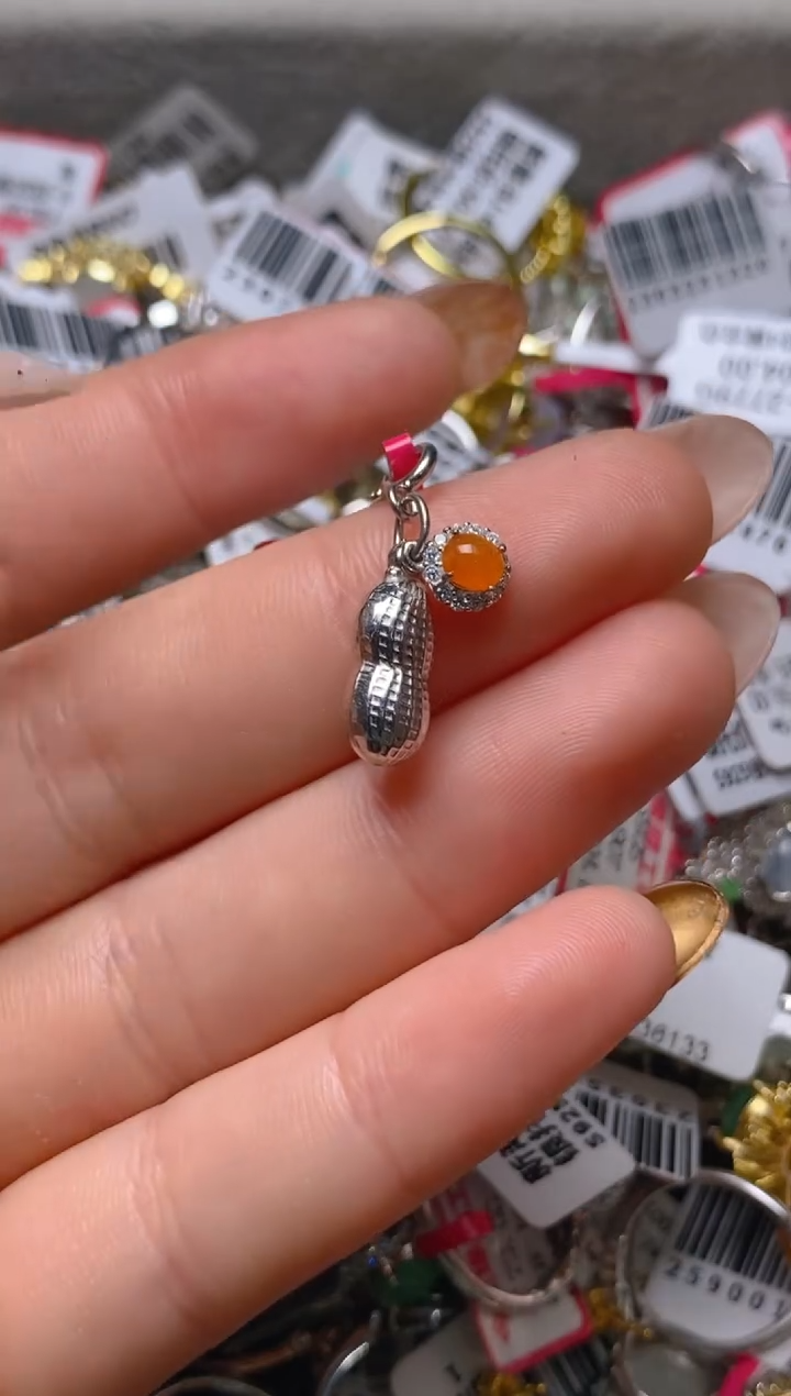 银S925镶嵌戒指翡翠百内无证书