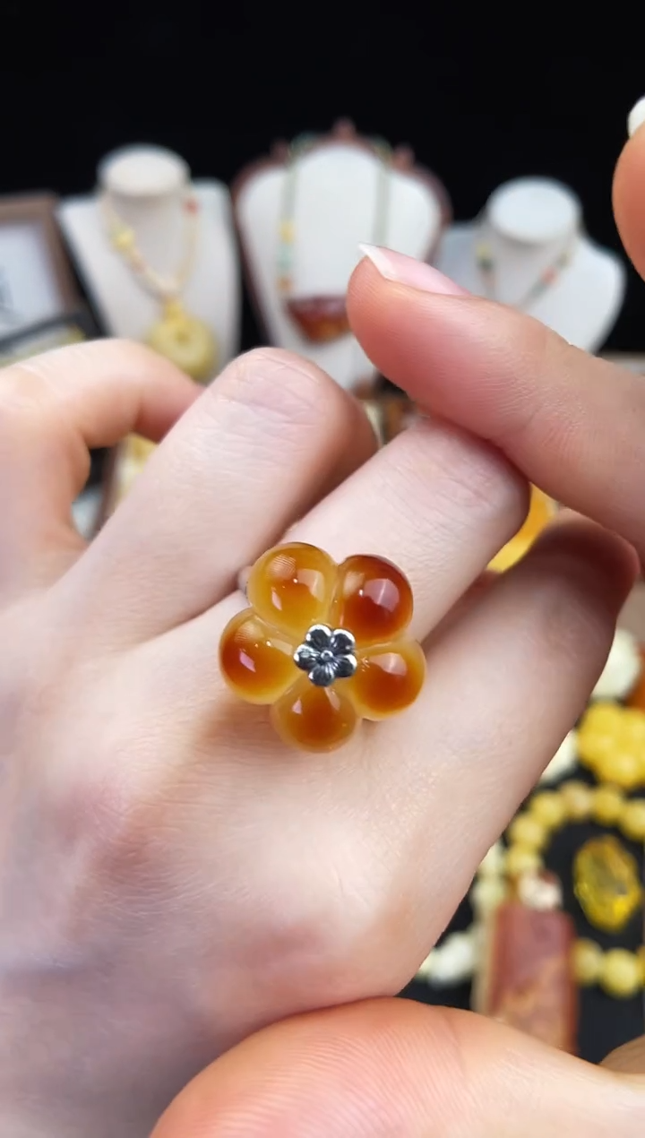 琥珀未镶嵌珠宝奇石柒月