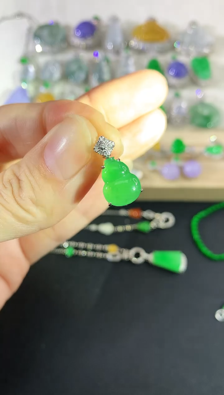 吊坠(不含链)18K金镶嵌翡翠27|2980