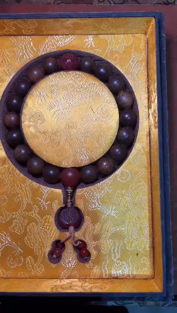 【闪购商品】沉香木手串雅琪精品精品链接76