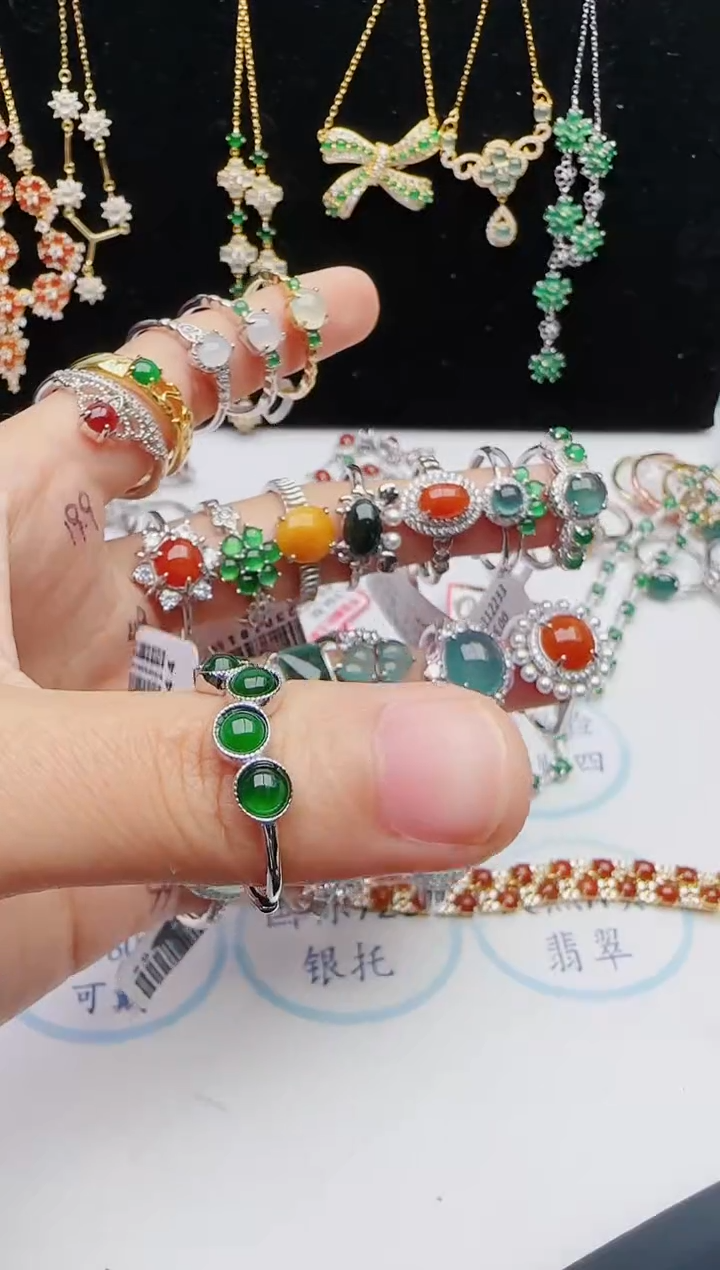 【闪购商品】翡翠戒指银S925镶嵌1111111