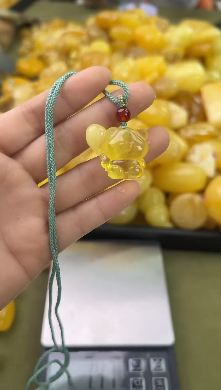 裸石琥珀未镶嵌琥珀蜜蜡吊坠