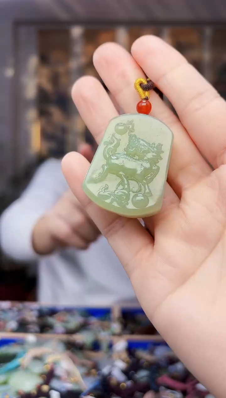 【闪购商品】和田玉挂件未镶嵌拍一发一