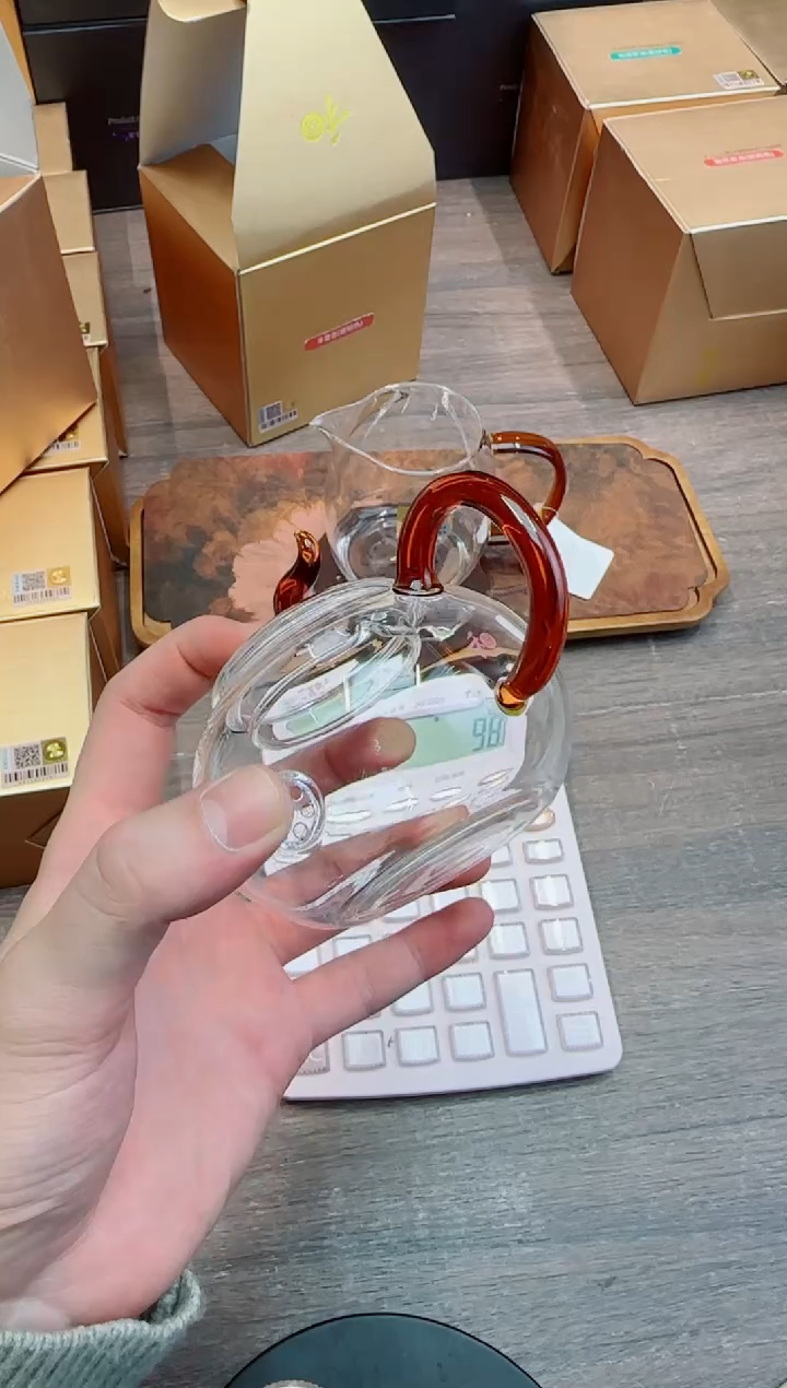 禾器金标丰登壶琥珀