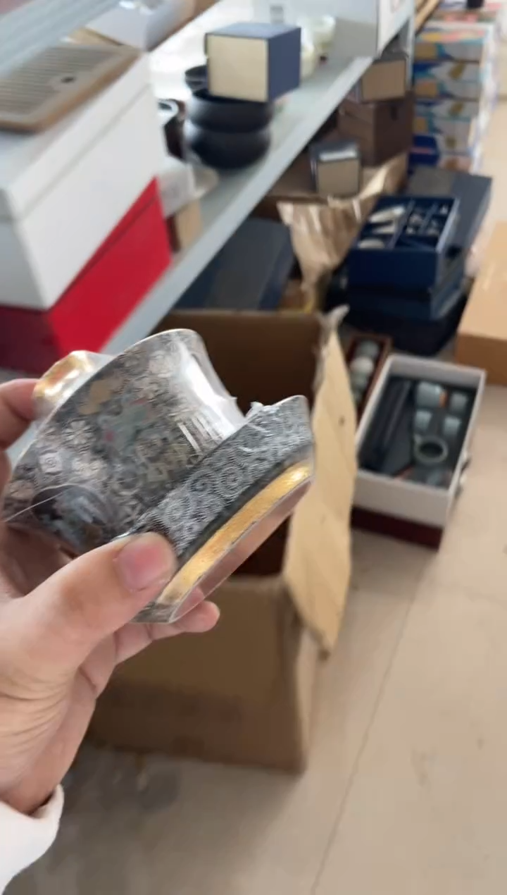 杯子陶无运费险有瑕疵的摄影的产品有使用过的痕迹有点脏介意勿拍