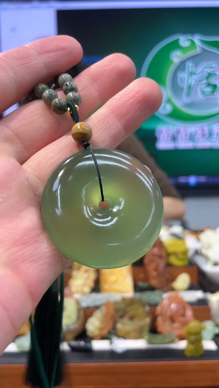 【闪购商品】岫玉吊坠未镶嵌·多样性发货*拍一发一