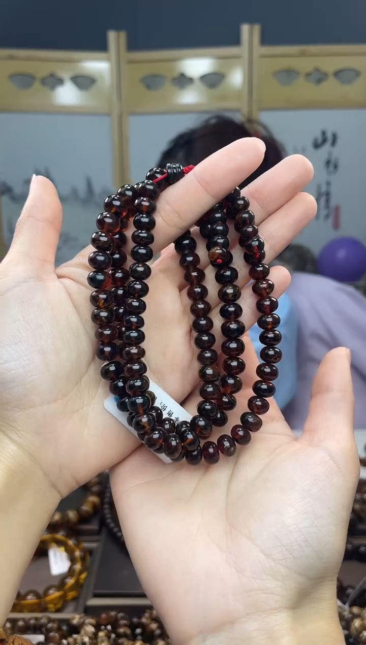 【闪购商品】琥珀裸石未镶嵌8+车厘子血珀108