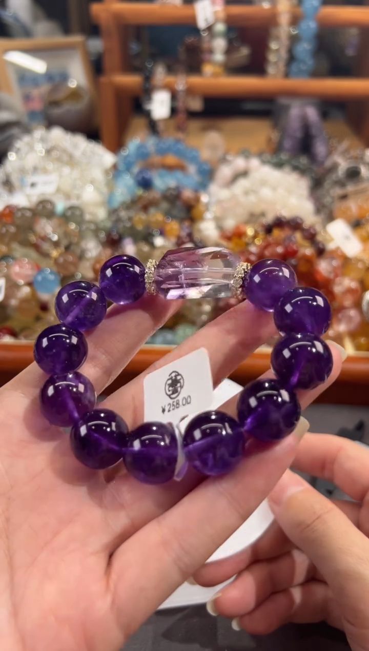 【闪购商品】水晶手链合金定制款 momo k