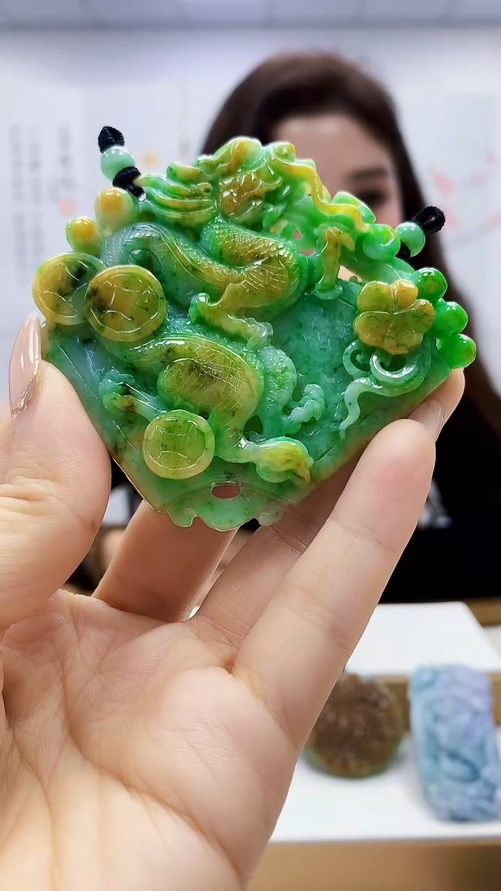 未镶嵌定制翡翠4829ty-毛货挂件145