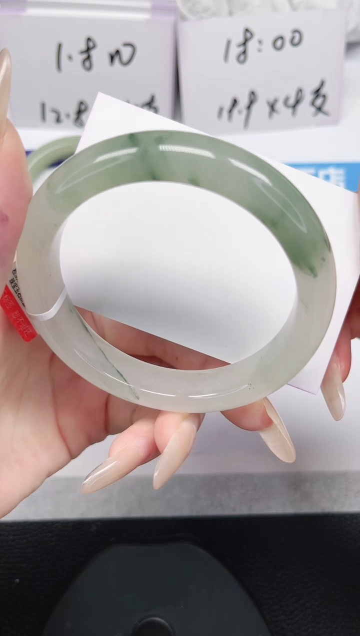 未镶嵌手镯石英岩玉214-61.3