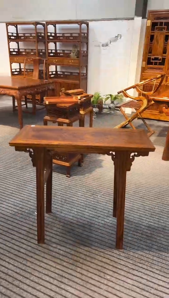 花梨木类木雕款案子一个