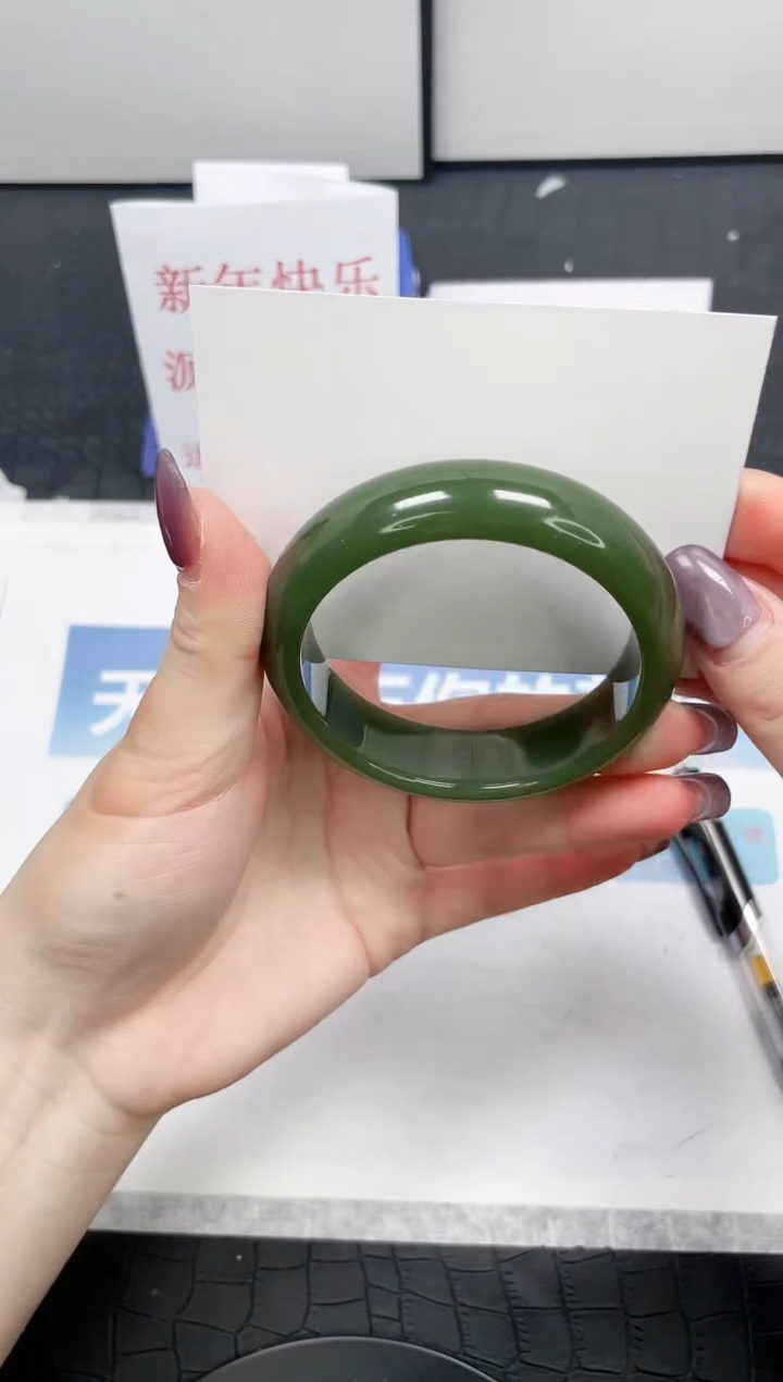 【闪购商品】石英质玉手镯未镶嵌39-56