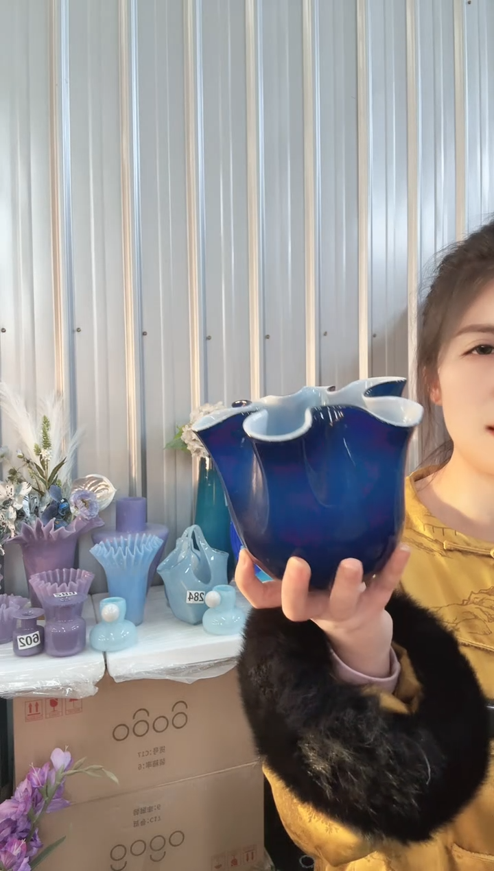 567直播玻璃花瓶