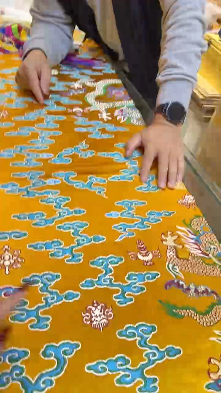 北塔香铺家用桌旗金色福利