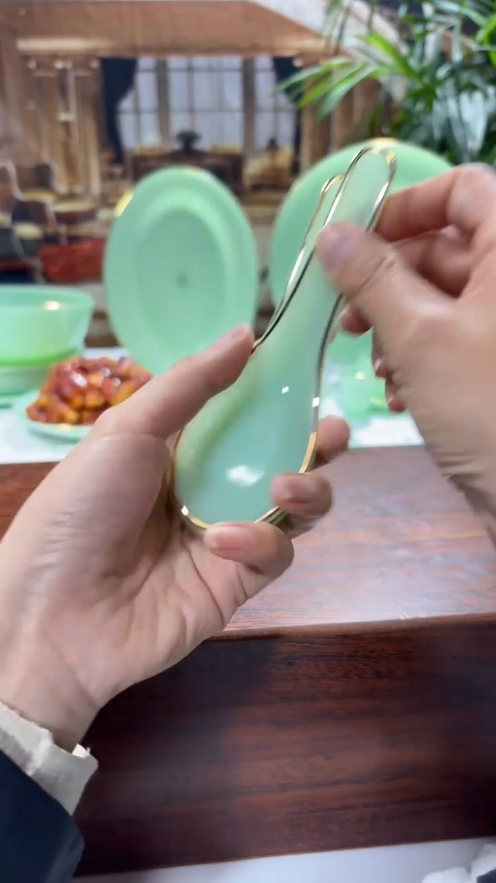 【闪购商品】....小汤勺玉瓷6个  【贝美】  