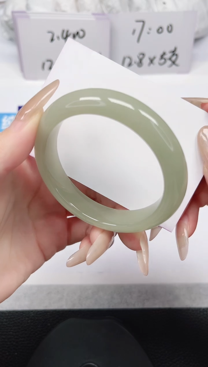 未镶嵌手镯石英岩玉177-52/53