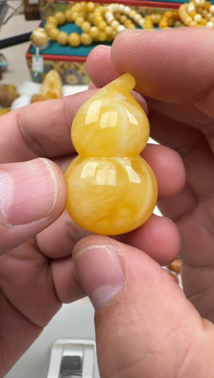 琥珀未镶嵌珠宝奇石葫芦吊坠HZ231