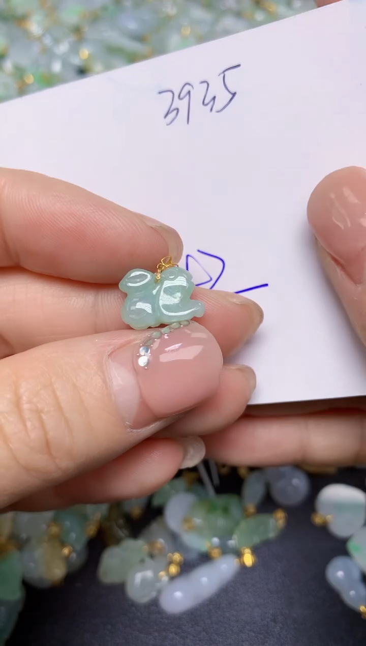 【闪购商品】翡翠挂件18K金镶嵌 天然翡翠A货