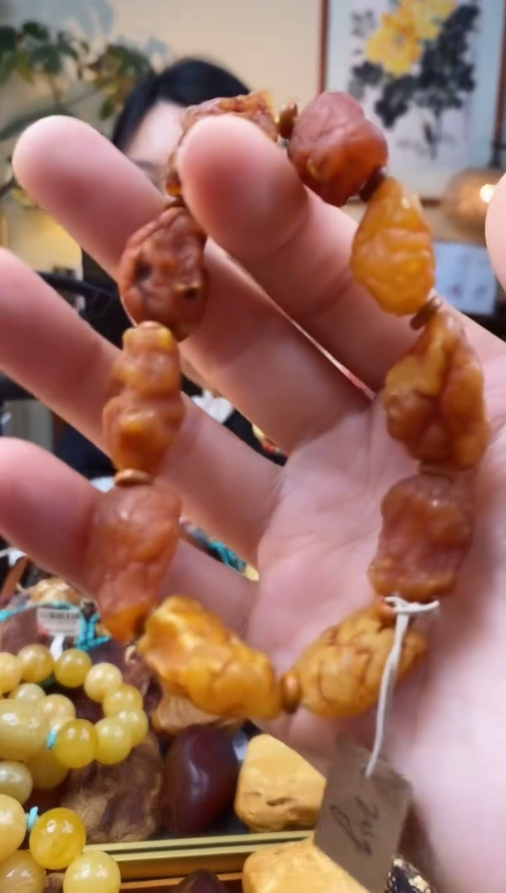 【闪购商品】琥珀手串未镶嵌手串