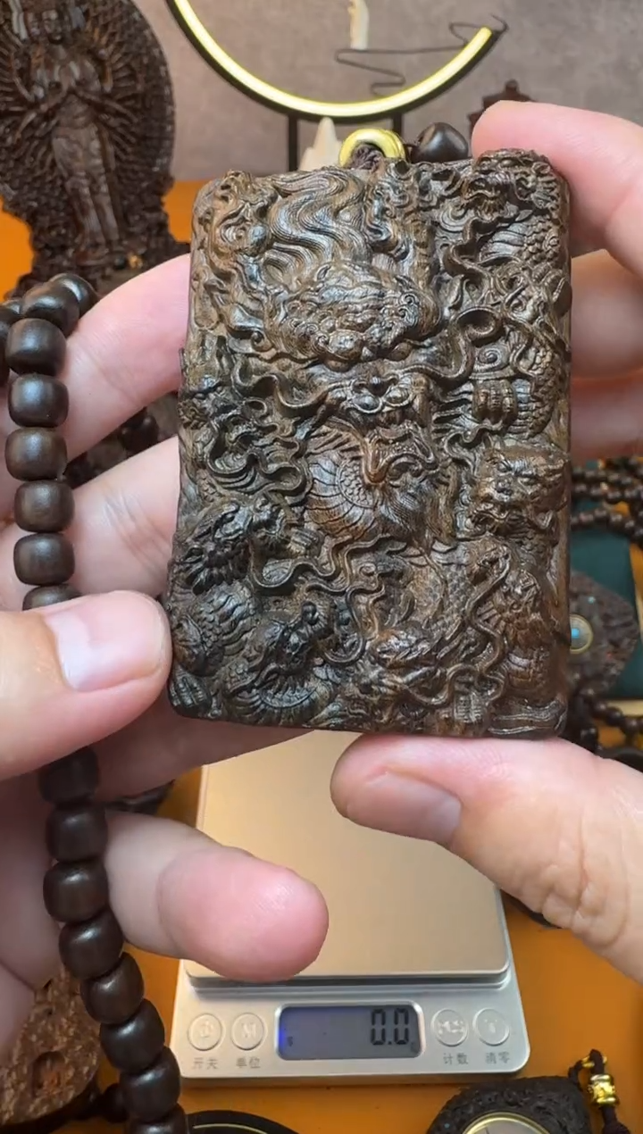 贡木吊坠《巴布亚贡木》巴布亚贡木九龙牌  