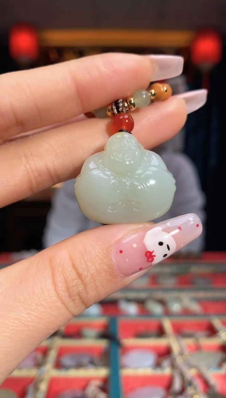 【闪购商品】和田玉颈饰未镶嵌抱抱佛