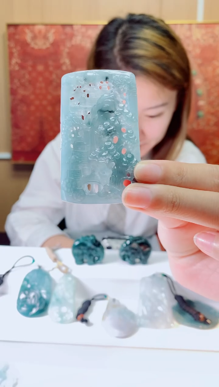 【闪购商品】翡翠颈饰未镶嵌11111111