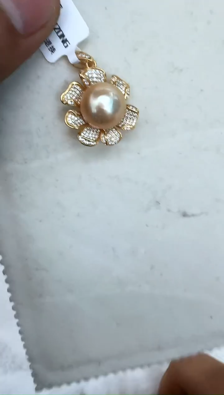 【闪购商品】海水珍珠颈饰银S925镶嵌吊坠