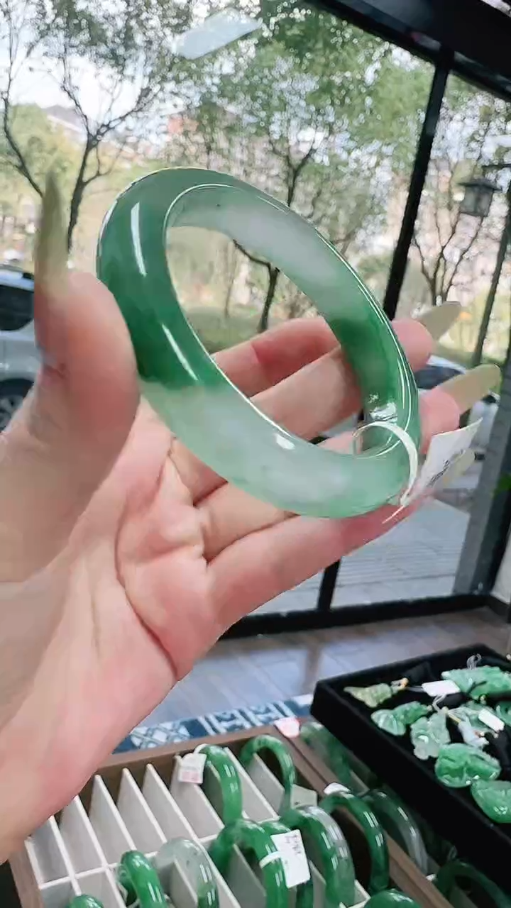 未镶嵌1石英质玉（非洲翠）/9889-60