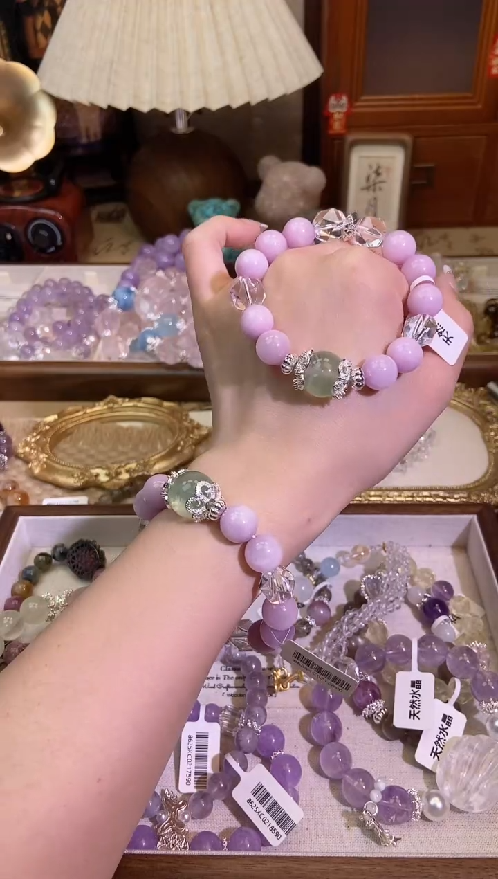 【闪购商品】锂辉石手串未镶嵌377