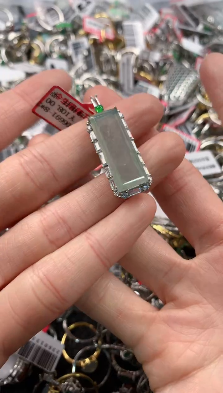 银S925镶嵌戒指翡翠666       5