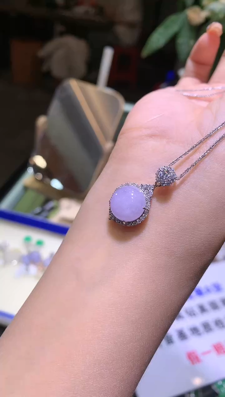 【闪购商品】翡翠吊坠(不含链)银S925镶嵌蛋面