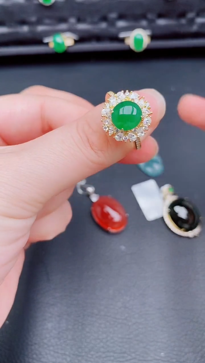 【闪购商品】翡翠戒指银S925镶嵌天然a货翡翠288