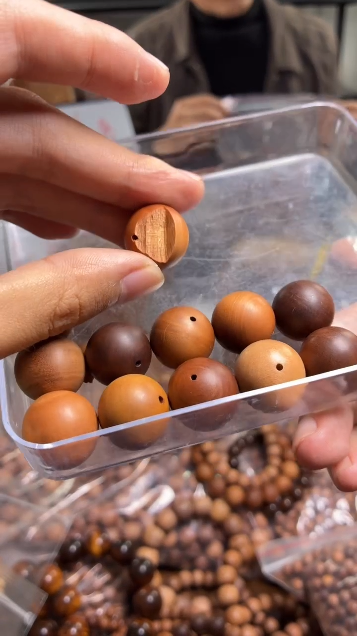 檀香木手串/手链18mm单圈老山檀微瑕