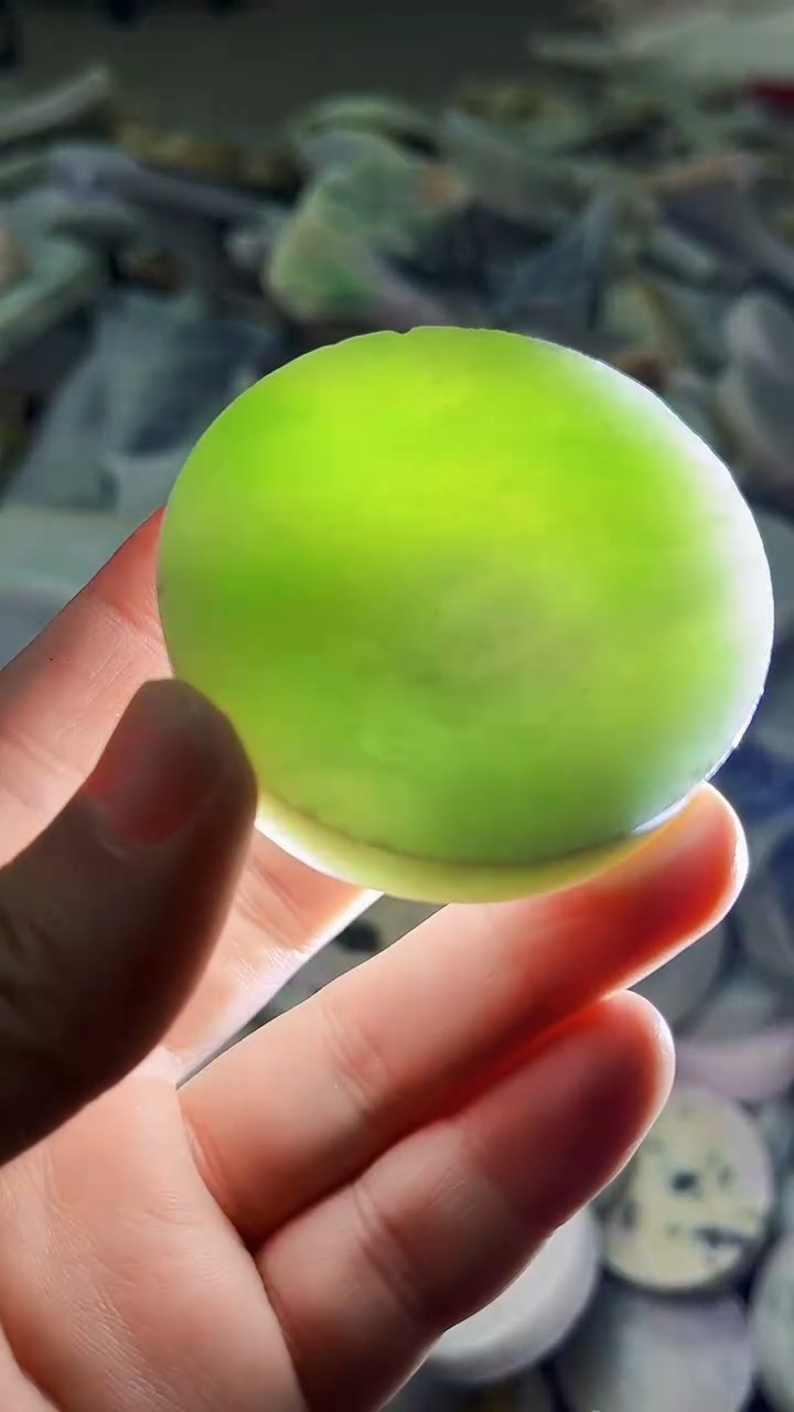 【闪购商品】翡翠挂件未镶嵌A货康壹293