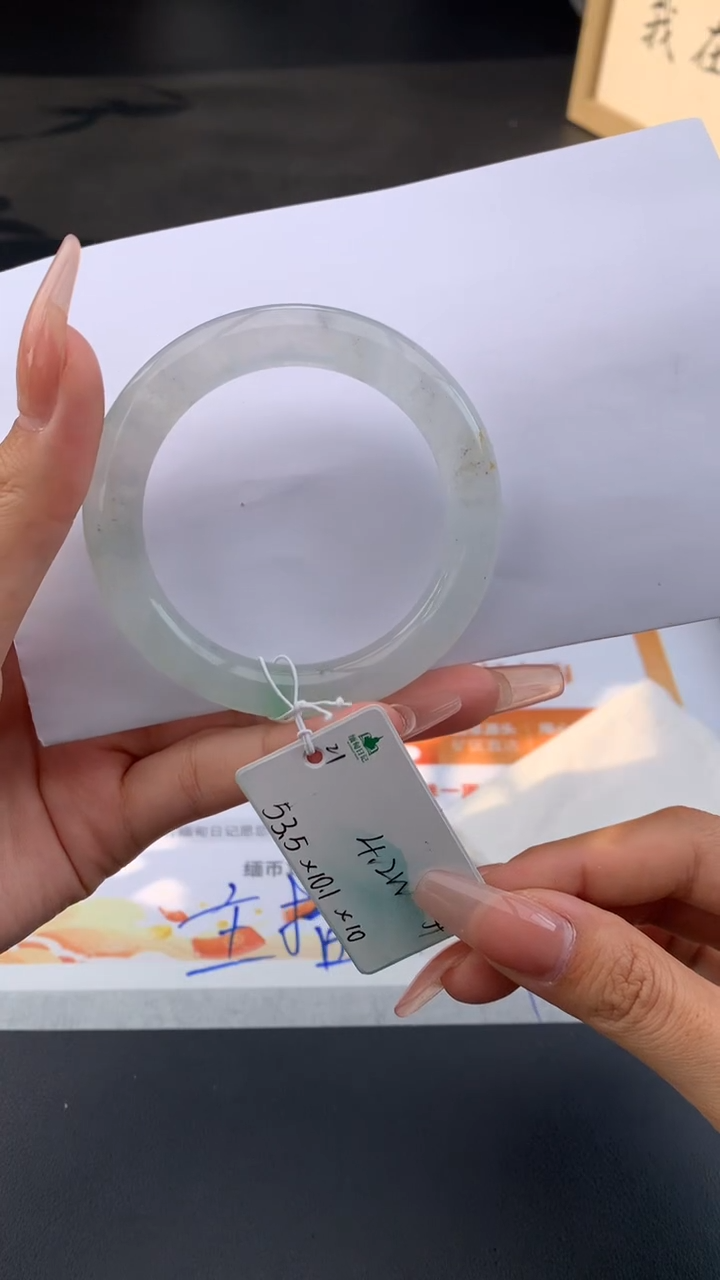 【闪购商品】翡翠手镯未镶嵌非全全款分笔支付