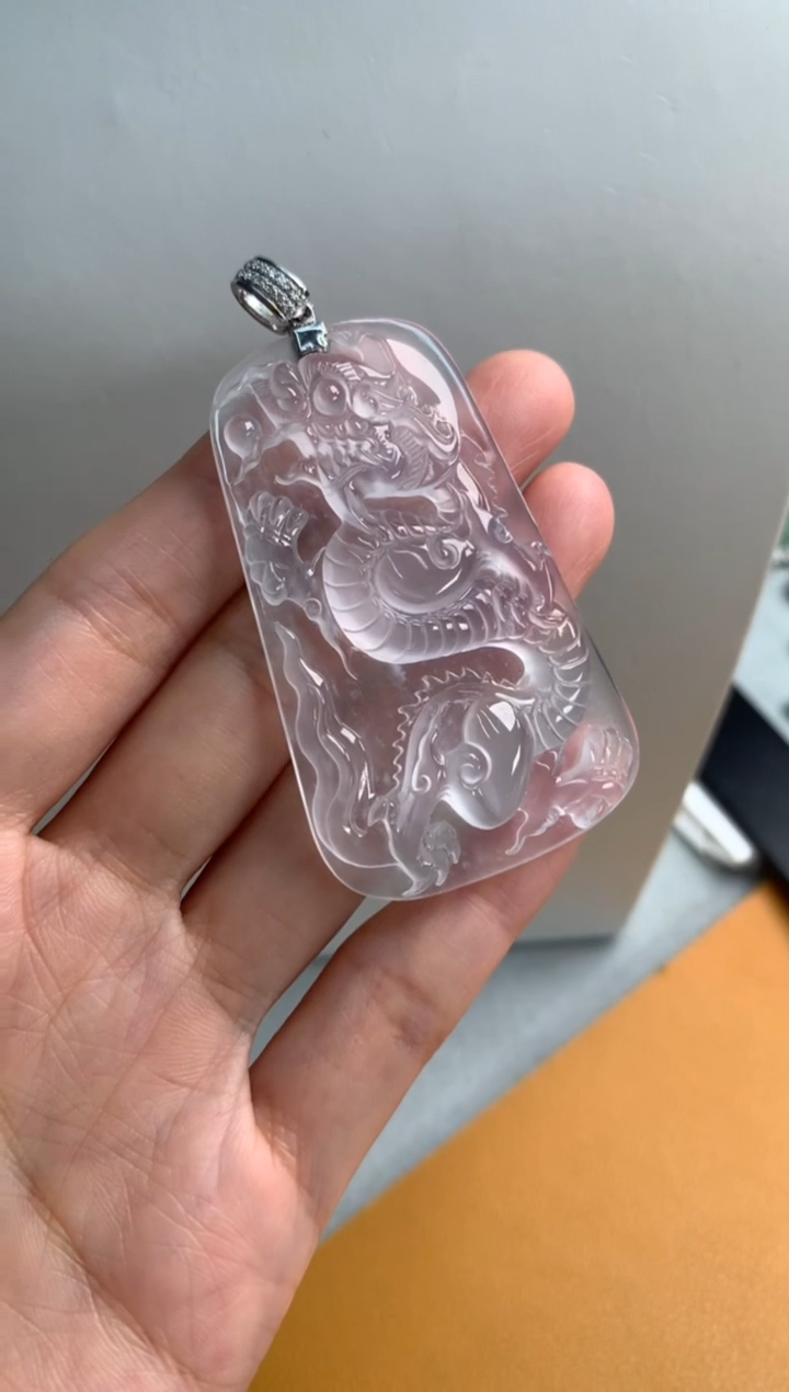 颈饰未镶嵌翡翠57.7-35-6.8