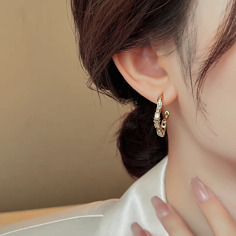 铜合金耳饰 2132百搭时尚小花耳钉