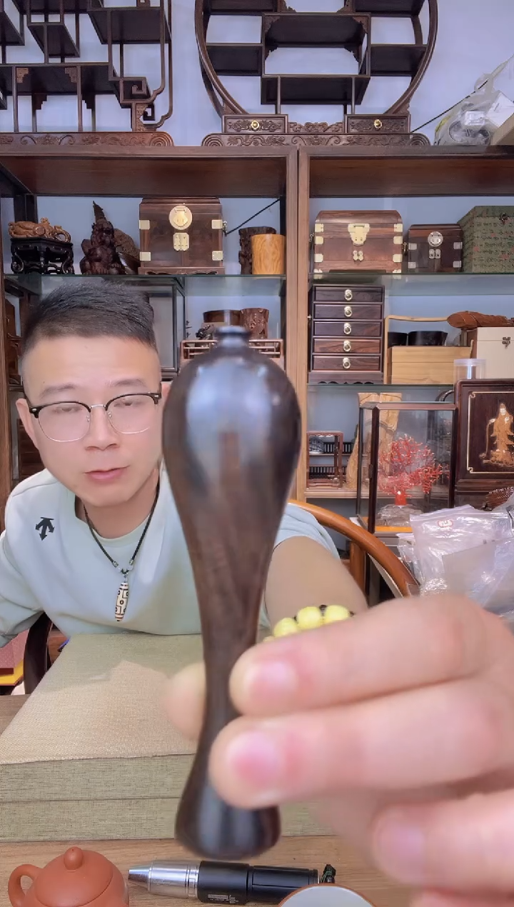 乌木类书架600紫光檀花瓶小摆件