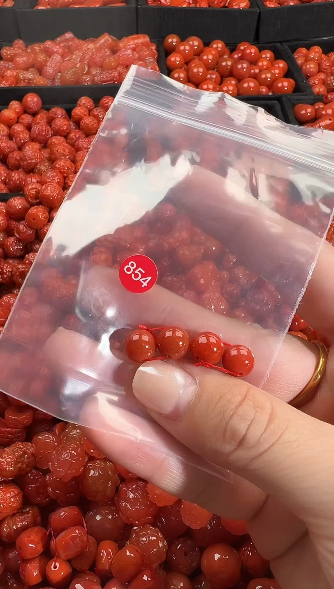 颈饰未镶嵌南红玛瑙1