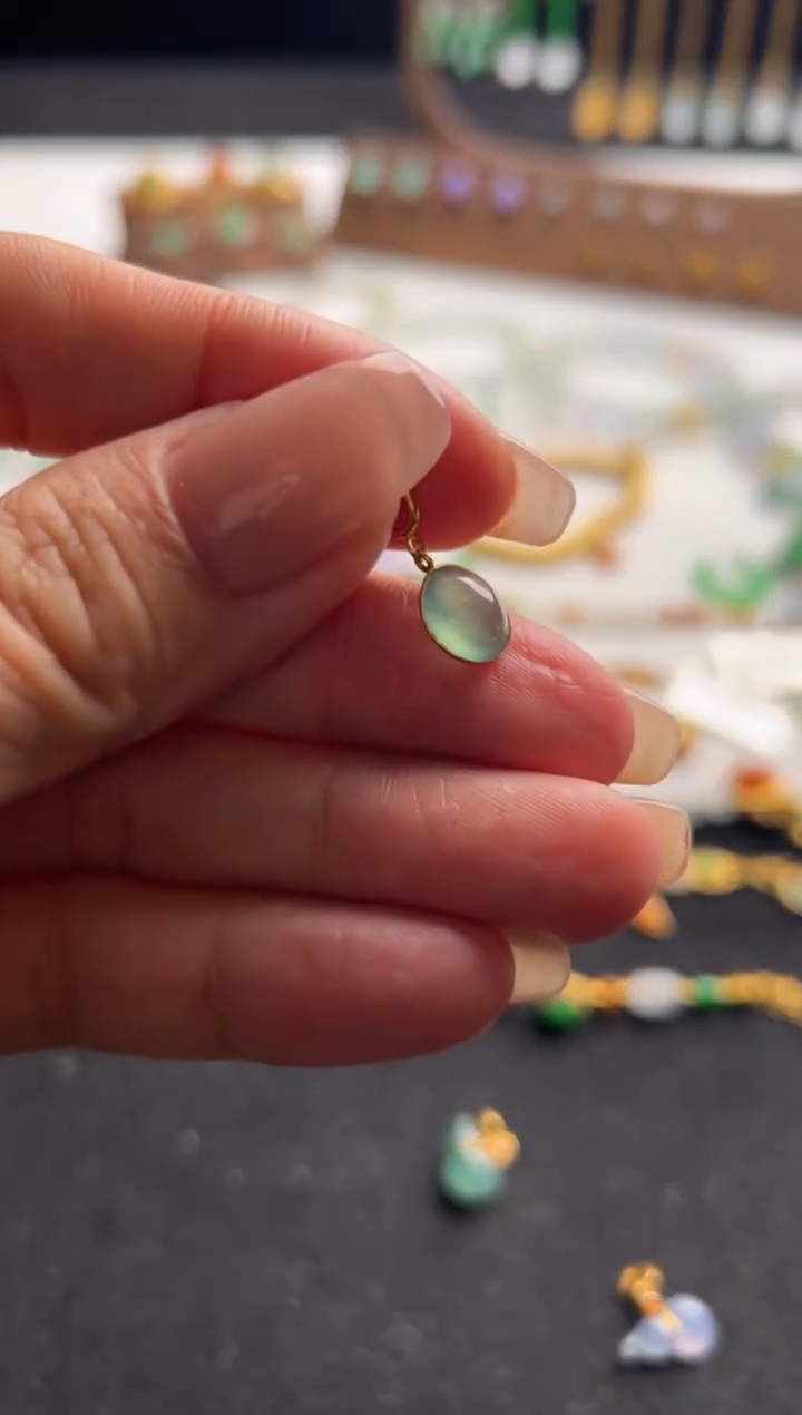 【闪购商品】定制翡翠18K金镶嵌蛋面提溜999+99-sq068