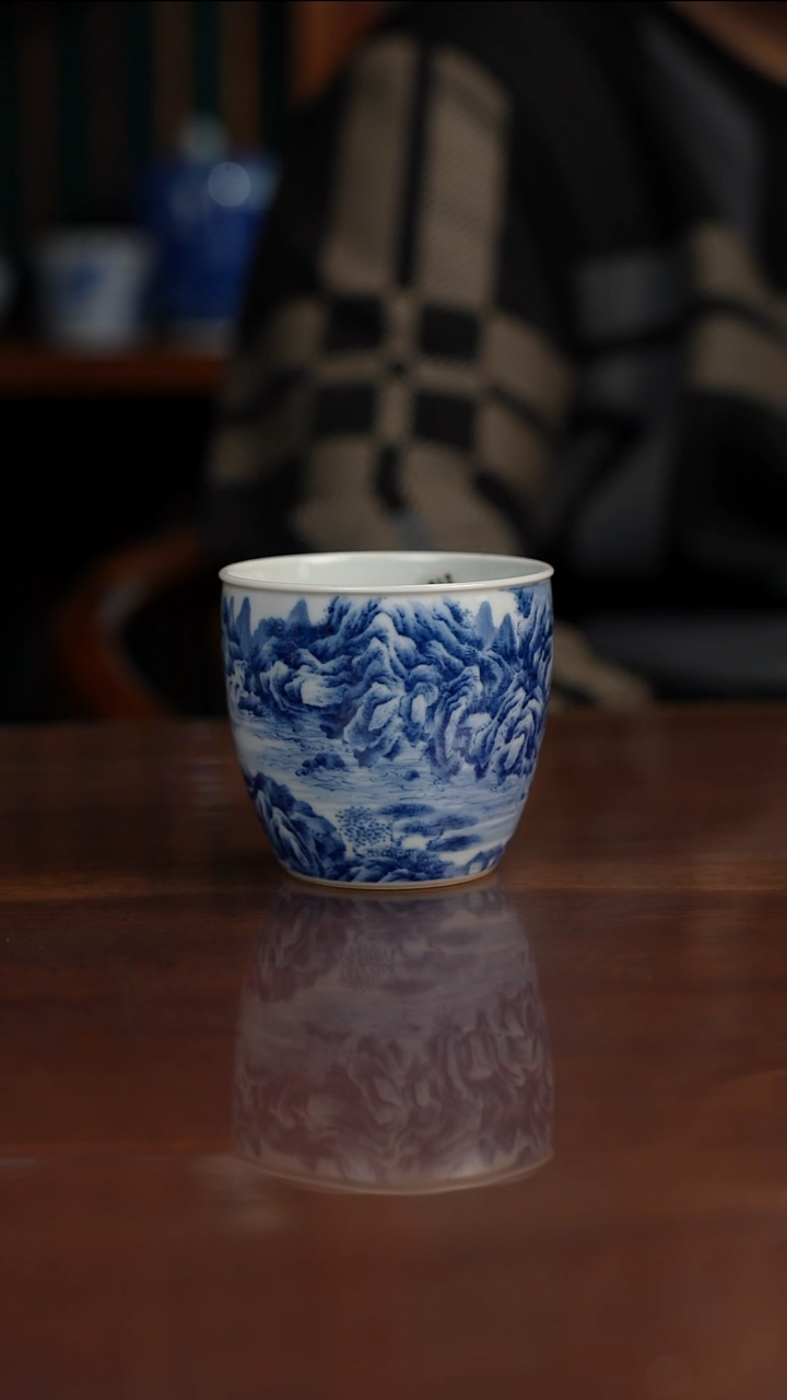 景琳藏青花山水主人杯