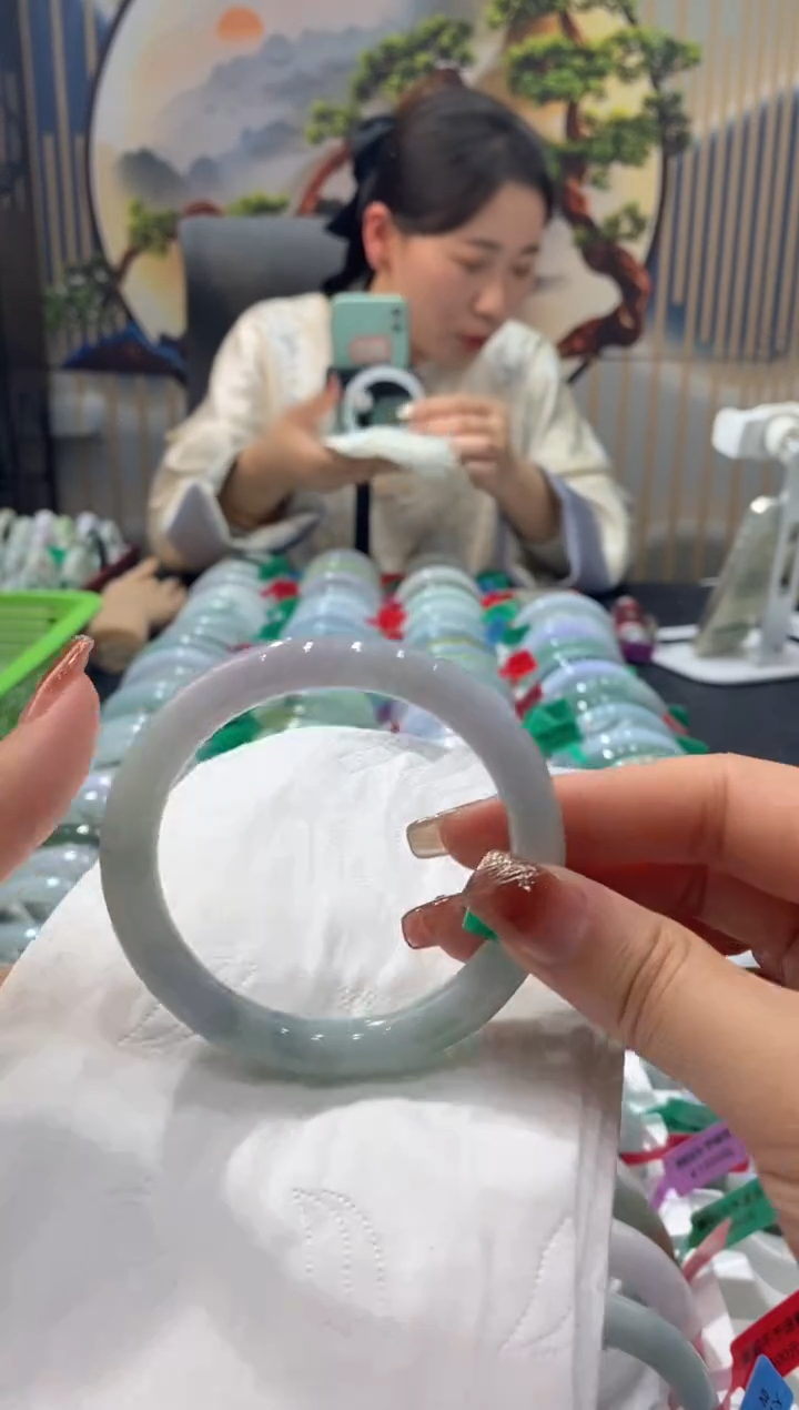 【闪购商品】翡翠手镯未镶嵌00001679