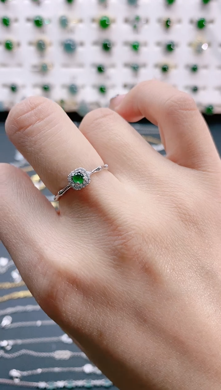 【闪购商品】翡翠戒指银S925镶嵌天然翡翠