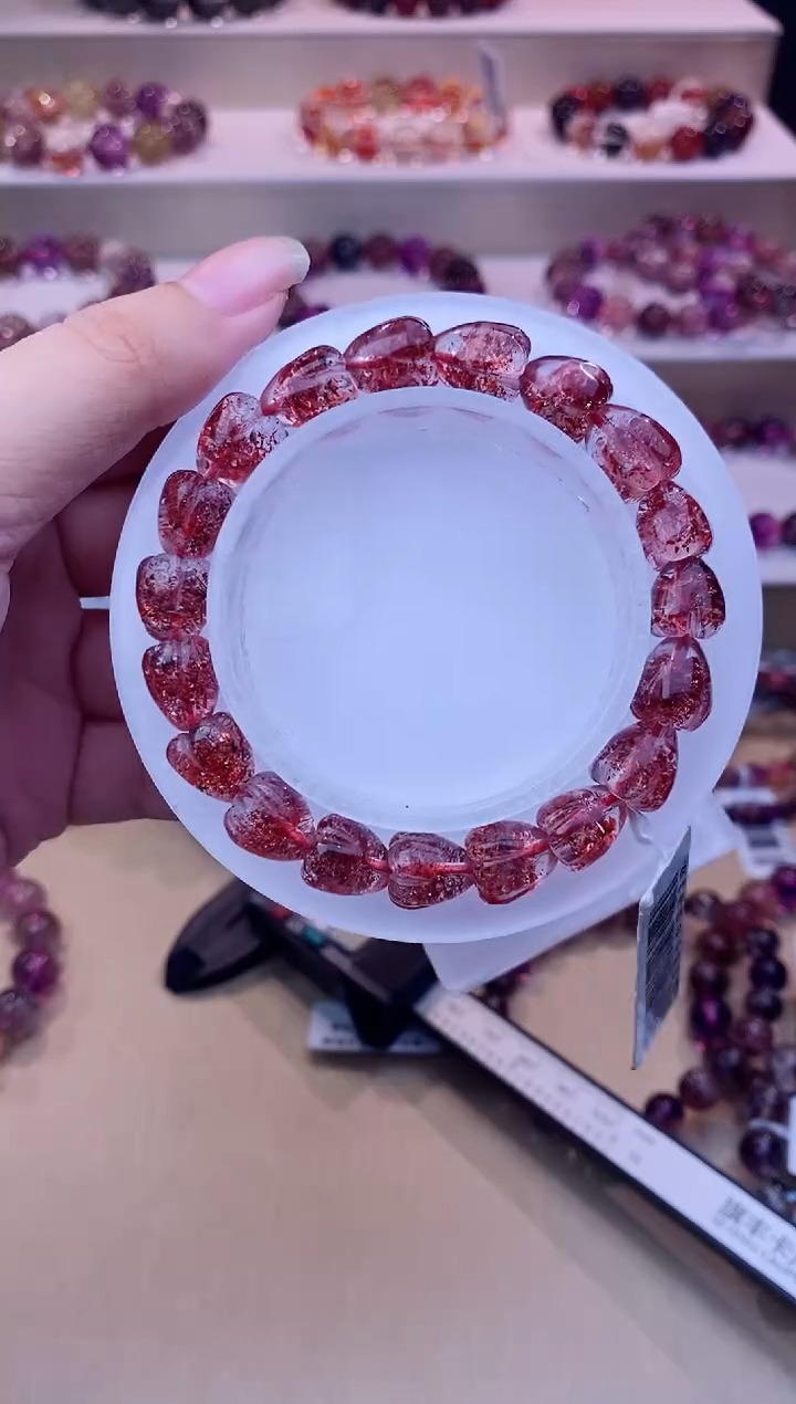 未镶嵌手链水晶心形金草莓9m+